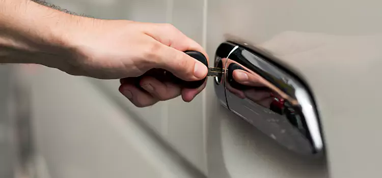 Why Choose Our Auto Locksmith Team in West St. Paul, MN?