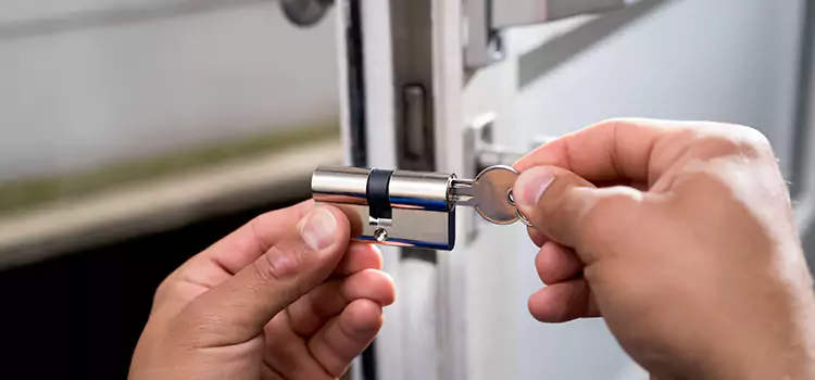 Emergency Locksmith for House West St. Paul