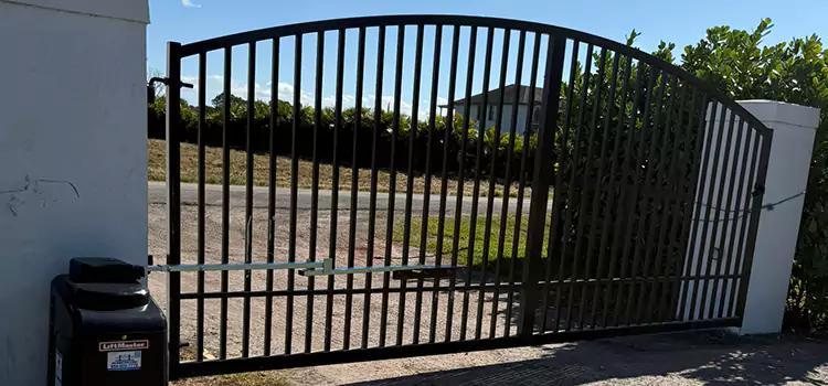 Driveway Fence Repair West St. Paul